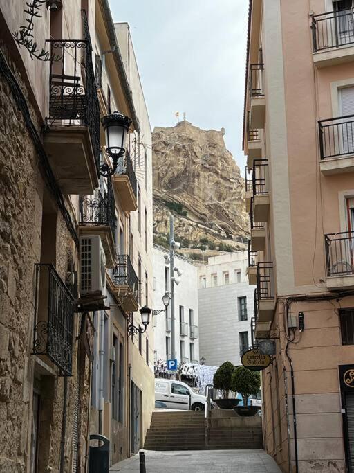 Old Town 1 Bedroom Hideaway Alicante Kültér fotó