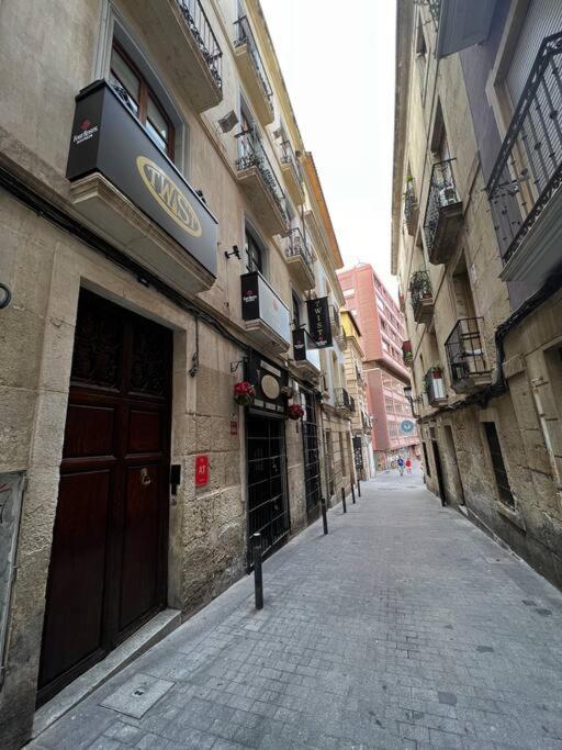 Old Town 1 Bedroom Hideaway Alicante Kültér fotó
