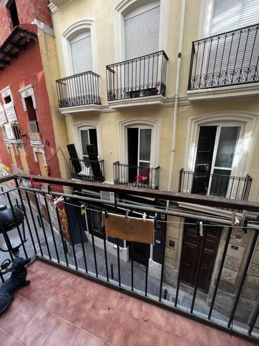 Old Town 1 Bedroom Hideaway Alicante Kültér fotó